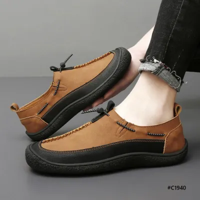 Calm Stride casual shoes